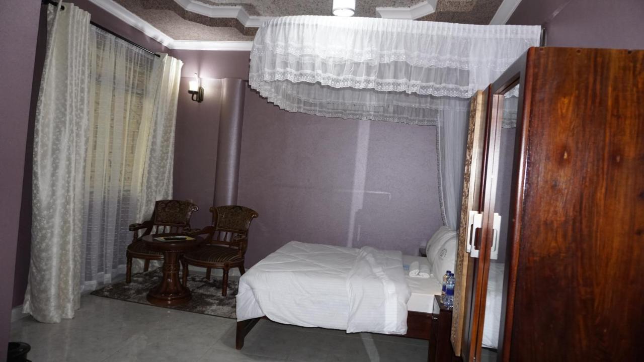 Jakicha Motel Дар-ес-Салам Екстер'єр фото